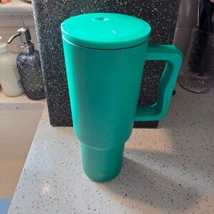Simple Modern 40 oz Trek Tumbler with Handle and Straw Lid